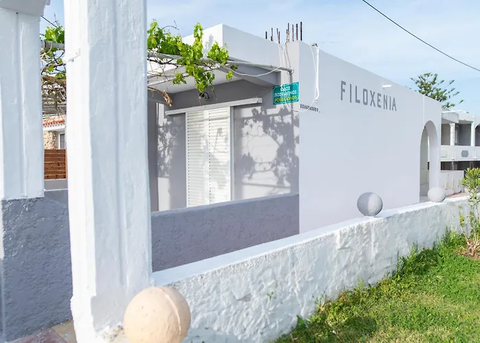 公寓 Filoxenia Cozynest