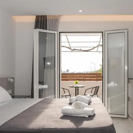 Filoxenia Cozynest Apartman *